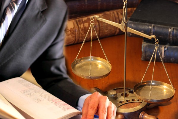 Tips to find the right Kansas drug Attorney
